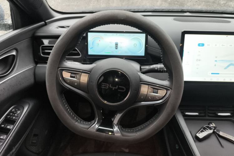 Used BYD Seal 06 New Energy 2024 DM-i 80KM Prestige Model
