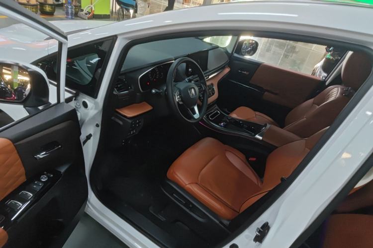 Used Honda Odyssey 2024 2.0L eHEV Sharp·Luxury Edition