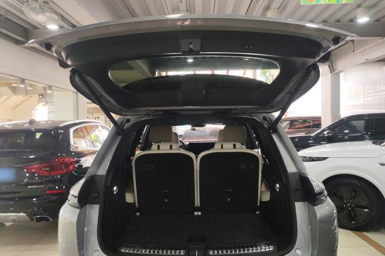 Used Li Auto L8 2023 Max model
