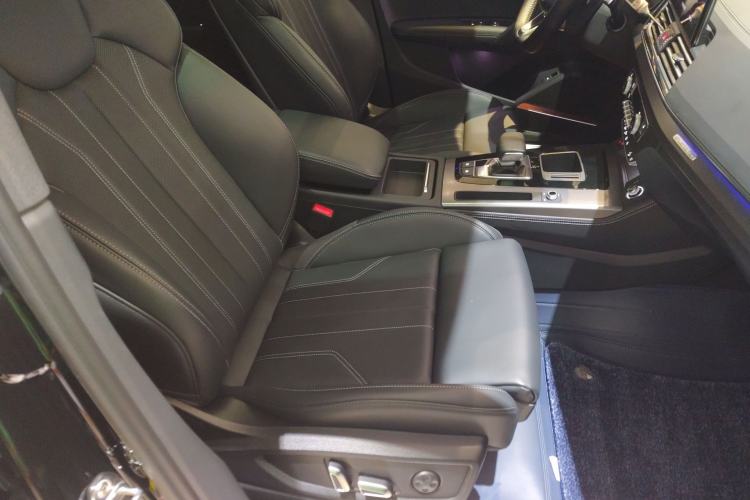 Used Audi Q5L 2024 45 TFSI Luxury Dynamic Model