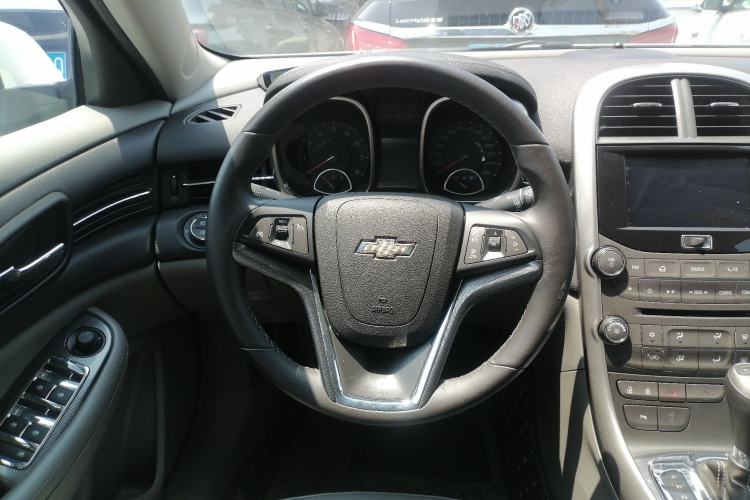 Used Chevrolet Malibu 2014 2.0L Automatic Luxury Edition
