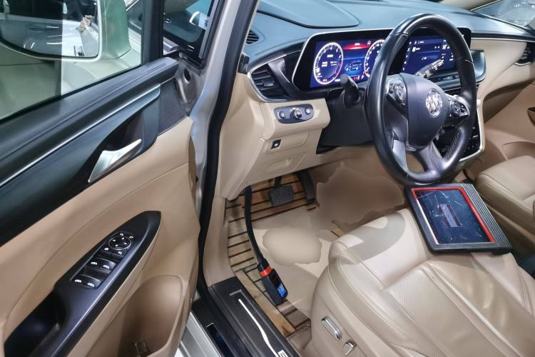 Used Buick GL8 2021 ES Land Cruiser 653T Flagship Model
