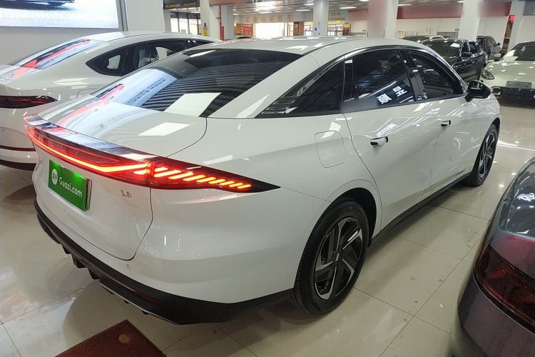 Used  L6 2024 125km PLUS Dragon Edition
