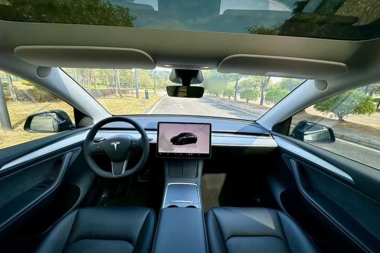 Used Tesla Model Y 2024 Rear-Wheel-Drive Version