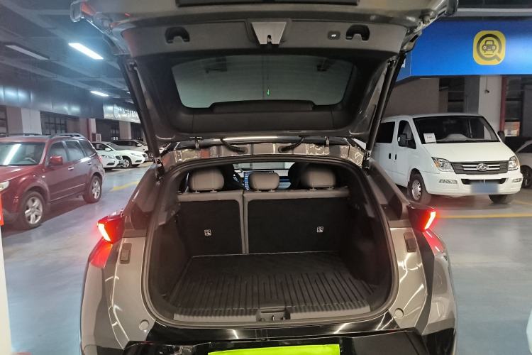 Used Lynk & Co Z20 2025 530 km Range Rear-Wheel Drive Max
