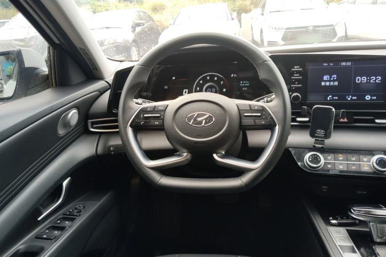 Used Hyundai Elantra 2022 1.5L CVT GLX Elite Edition