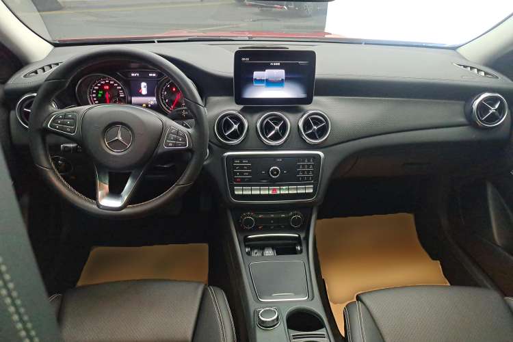 Used Mercedes-Benz GLA 2018 GLA 220 4MATIC Sport Edition
