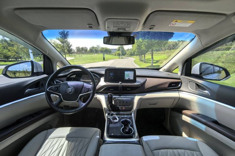 Used Buick GL8 2022 Land Business Class 652T Luxury Model
