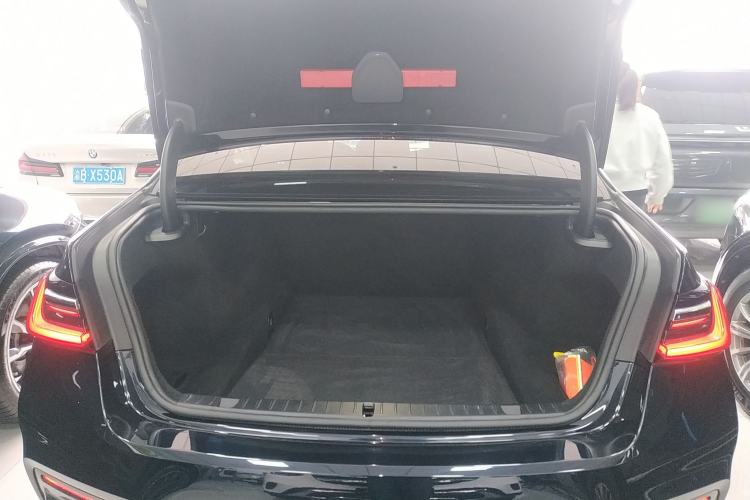 Used BMW 7 Series 2019 Restyled 740Li Leading Edition M Sport Package
