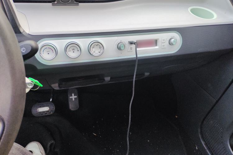 Used Wuling Hongguang MINIEV 2022 Macaron Premium Model – Lithium Iron Phosphate