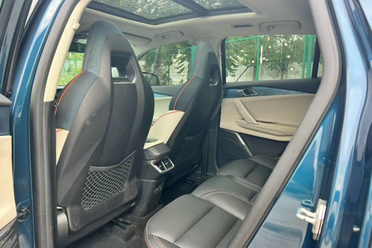 Used Lynk & Co 06 2020 1.5T Tech Pioneer Edition
