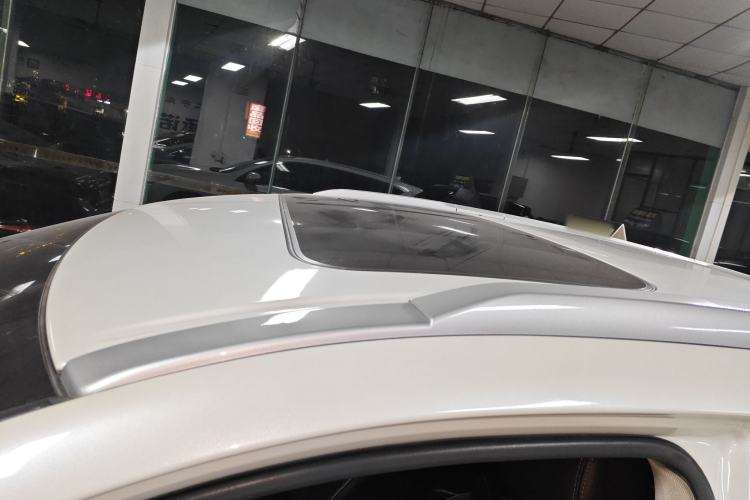 Used Infiniti QX60 2016 2.5 S/C Hybrid Two-Wheel-Drive Excellence Edition China V Standard
