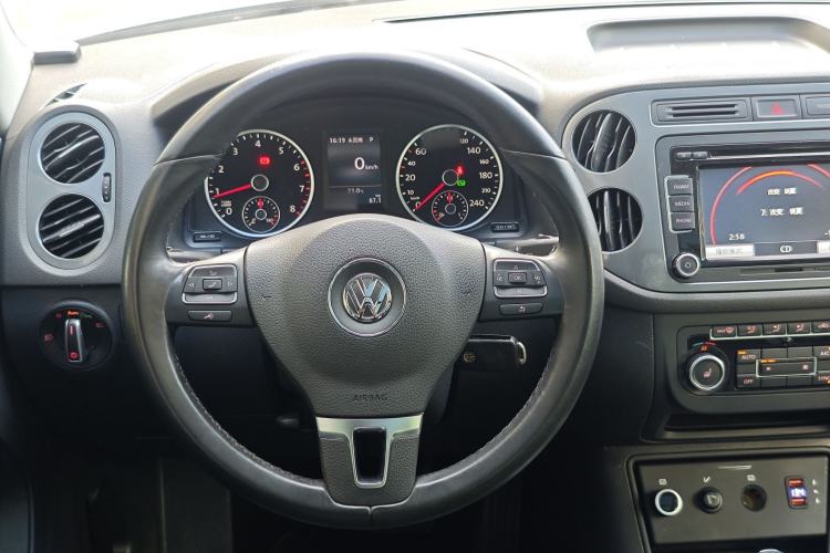 Used Volkswagen Tiguan 2015 2.0 TSI Comfort Edition
