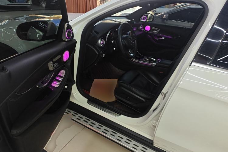 Used Mercedes-Benz GLC 2016 GLC 300 4MATIC Dynamic Model