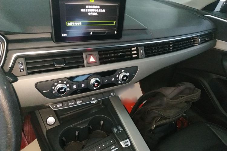 Used Audi A4L 2018 30th Anniversary Edition 40 TFSI Trendy Model
