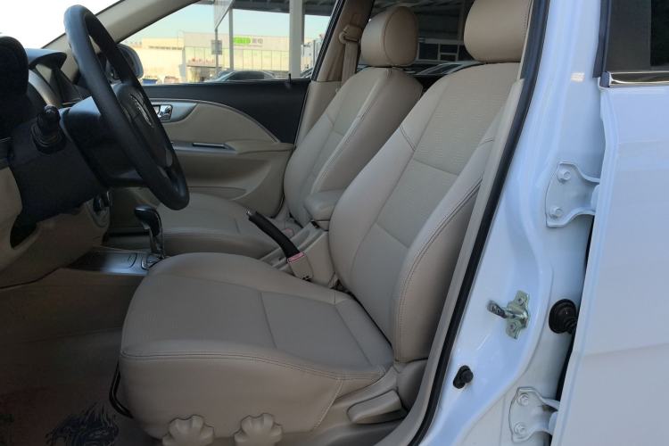 Used Buick Excelle 2013 1.5L Automatic Classic Model
