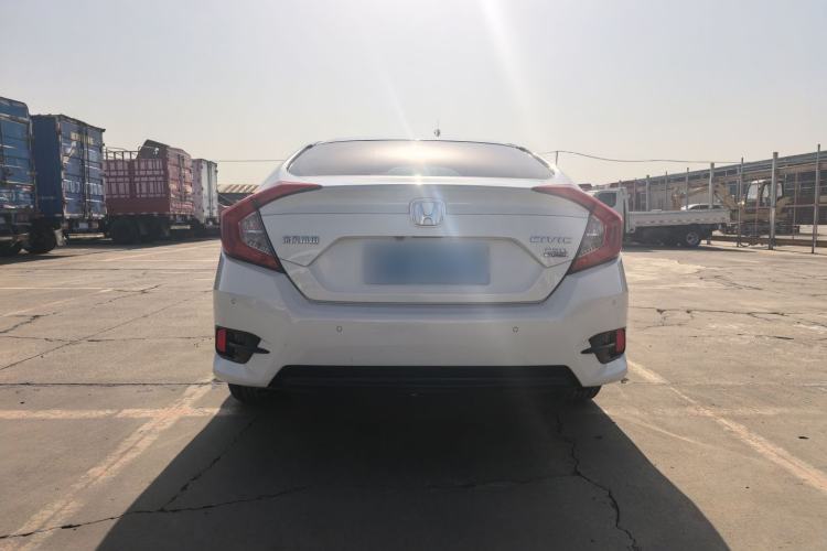 Used Honda Civic 2016 220TURBO CVT Luxury Edition
