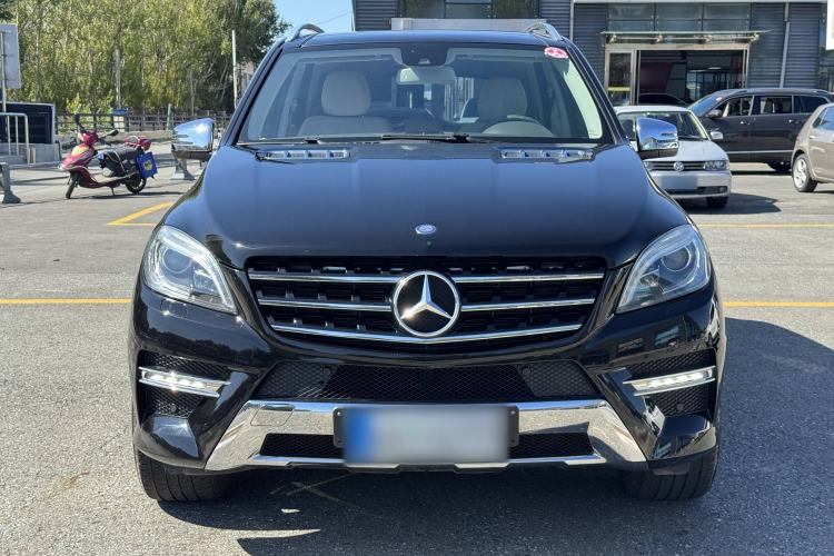 Used Mercedes-Benz M-Class 2014 ML 400 4MATIC Dynamic Model