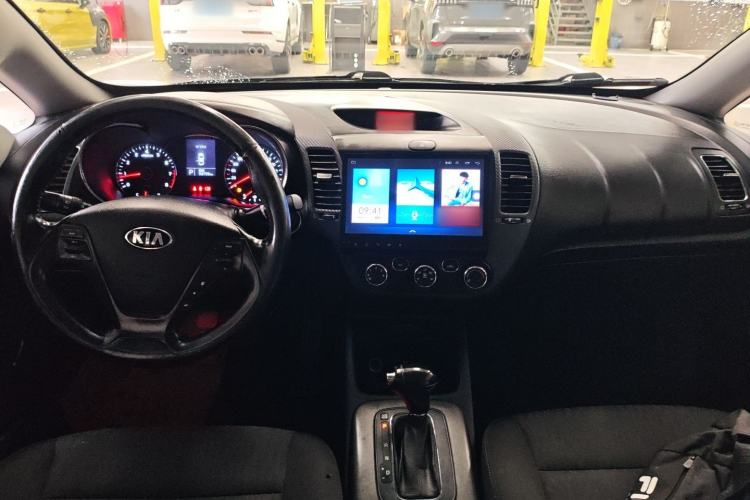 Used Kia K3 2015 1.6L Automatic GLS
