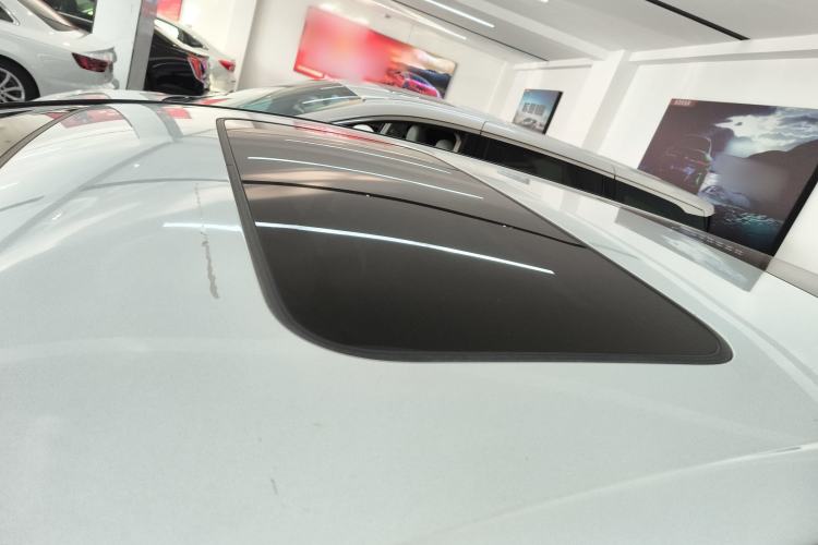 Used Honda Elysion 2022 2.0L eHEV Luxury Edition
