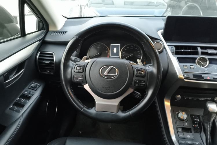 Used Lexus NX 2020 200 All-Wheel Drive Fēngshàng Version China VI Standard
