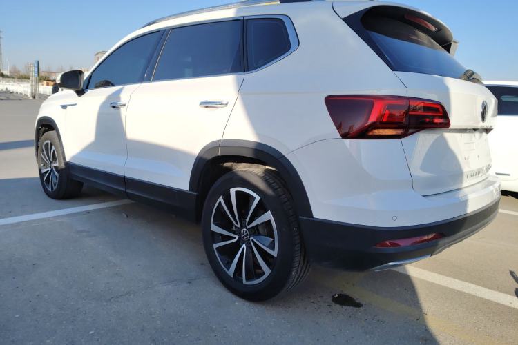 Used Volkswagen Tharu 2022 280TSI Two-Wheel-Drive Luxury Edition