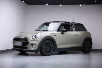 Used MINI MINI 2018 1.5T COOPER Classic Edition