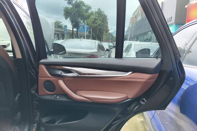 Used BMW X5 2015 xDrive28i