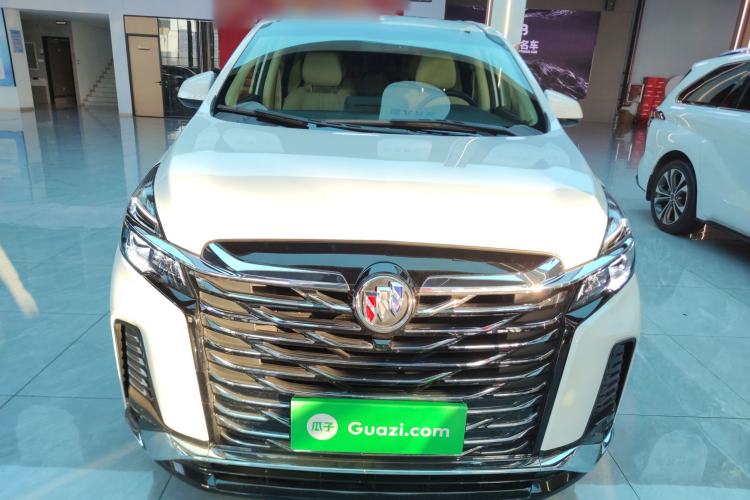 Used Buick GL8 2023 Land Executive Class 652T Luxury Model
