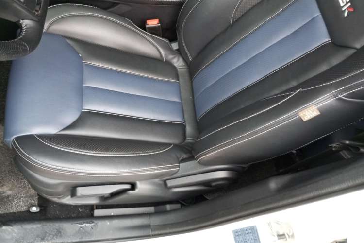 Used Dongfeng Fengon 580 New Energy 2019 1.8L PHEV Zhihao Model 7 Seats
