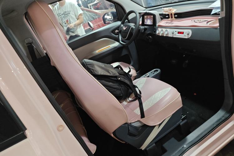 Used Wuling Hongguang MINIEV 2021 Macaron Premium Model – Lithium-NMC