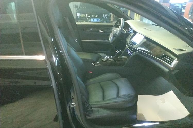 Used Cadillac CT6 2021 28T Luxury Version