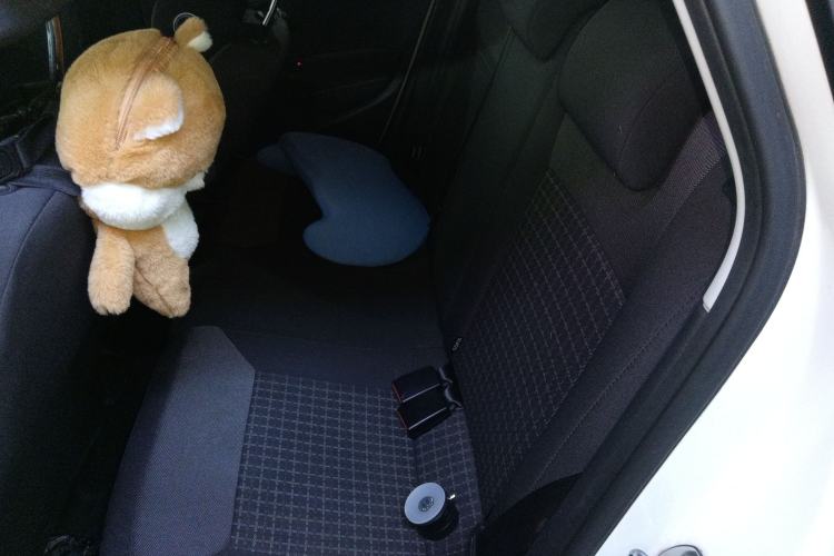 Used Volkswagen Polo 2016 1.6L Automatic Comfort Model
