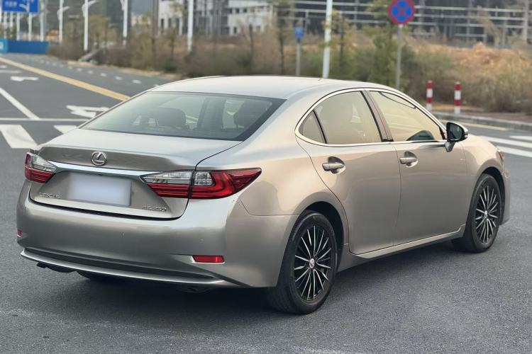 Used Lexus ES 2015 250 Elegant Edition
