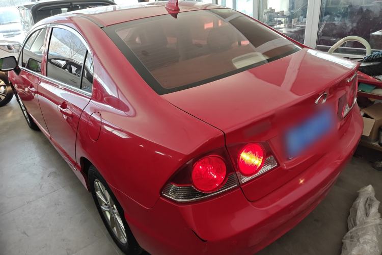 Used CIIMO CIIMO 2015 1.8L Automatic Luxury Edition