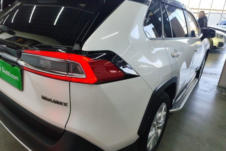 Used Toyota Wildlander 2022 2.0L CVT Two-Wheel Drive Urban Edition