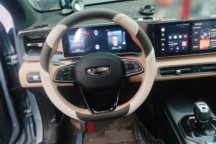 Used Geely Auto icon 2023 1.5TD Chocolate Smoothie Edition