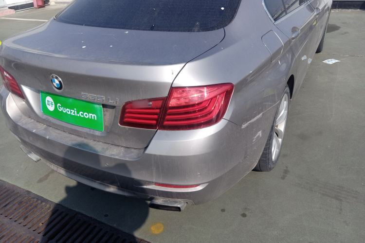 Used BMW 5 Series 2015 535Li Leading Model
