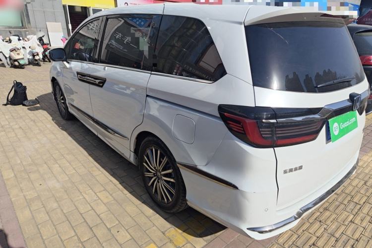 Used Honda Elysion 2022 2.0L eHEV Luxury First Edition
