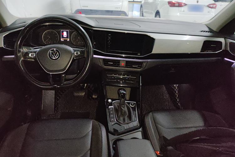 Used Volkswagen Tayron 2020 330TSI Two-Wheel Drive Luxury Smart Connectivity Version
