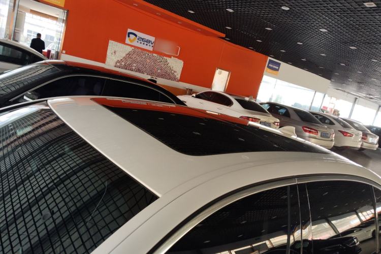 Used BMW 5 Series 2019 Facelifted 530Li Leading Edition Luxury Package
