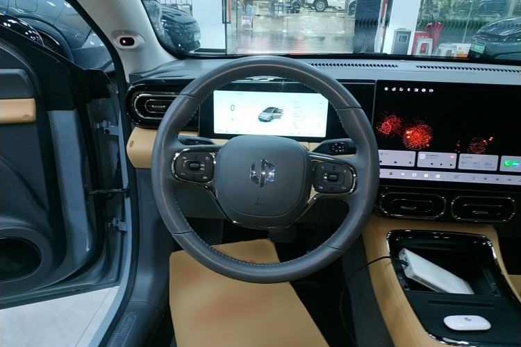 Used Leapmotor C01 2024 Range-Extended 316 Deluxe Edition
