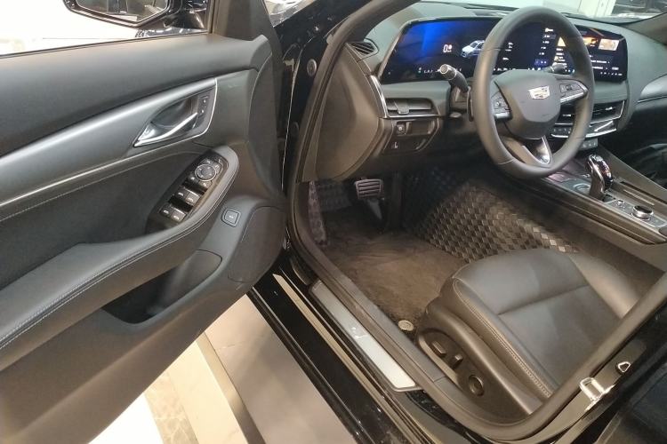 Used Cadillac CT5 2024 28T Luxury Pro Trim