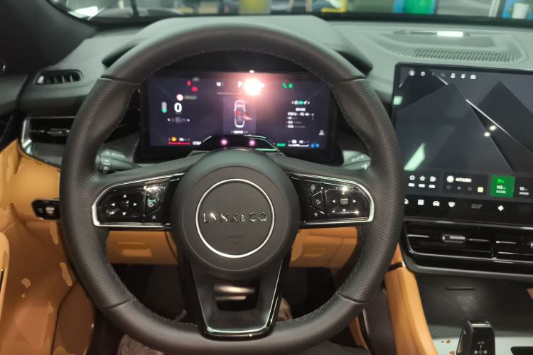 Used Lynk & Co 09 EM-P 2024 2.0TD EM-P Four-Wheel Drive PRO Seven-Seater
