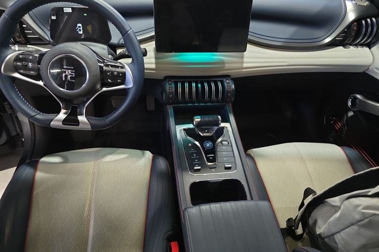 Used BYD Yuan PLUS 2022 430 km Luxury Version
