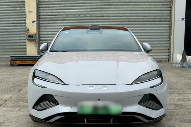 Used BYD Seal 2025 Restyled 600 Four-Wheel Drive Intelligent Driving Version
