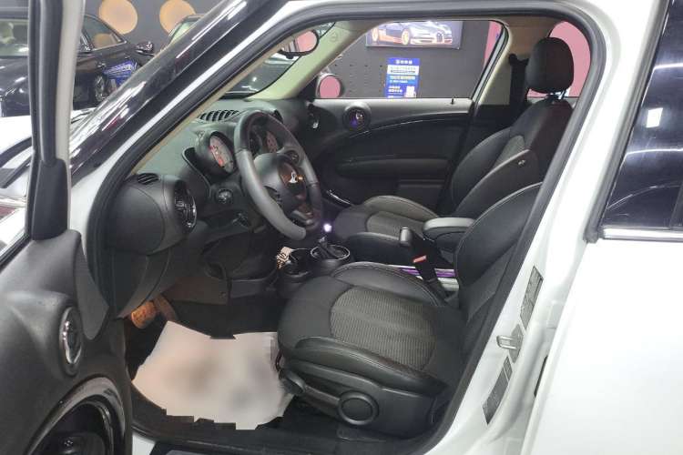 Used  Countryman 2013 1.6T COOPER ALL4 Fun
