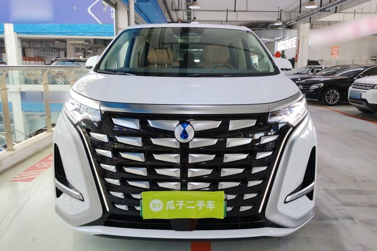 Used Denza D9 2024 DM-i 980 Four-Wheel Drive Flagship Model