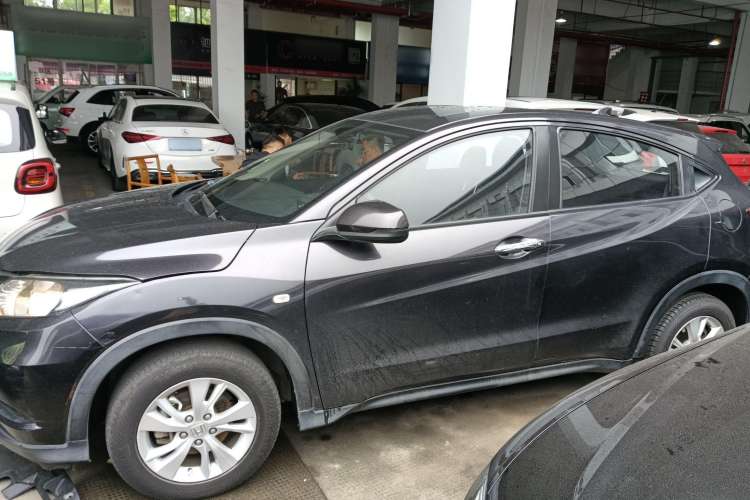 Used Honda Vezel 2015 1.5L CVT two-wheel drive Comfort trim
