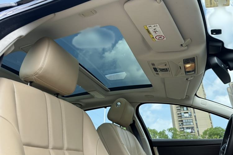 TDK.VehicleDetails.img